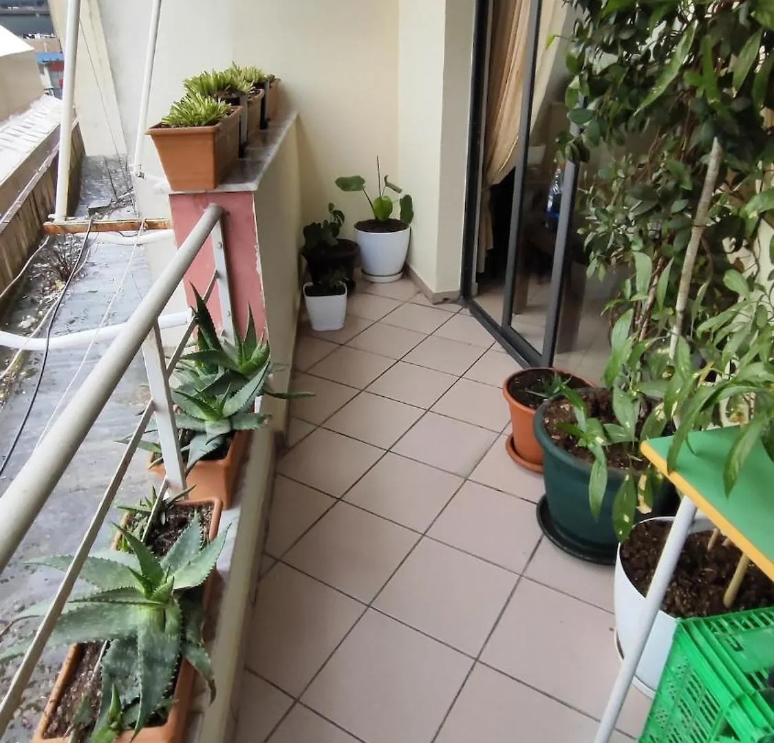 טיראנה Warm Wooden Escape, Cozy & Elegant Stay דירה